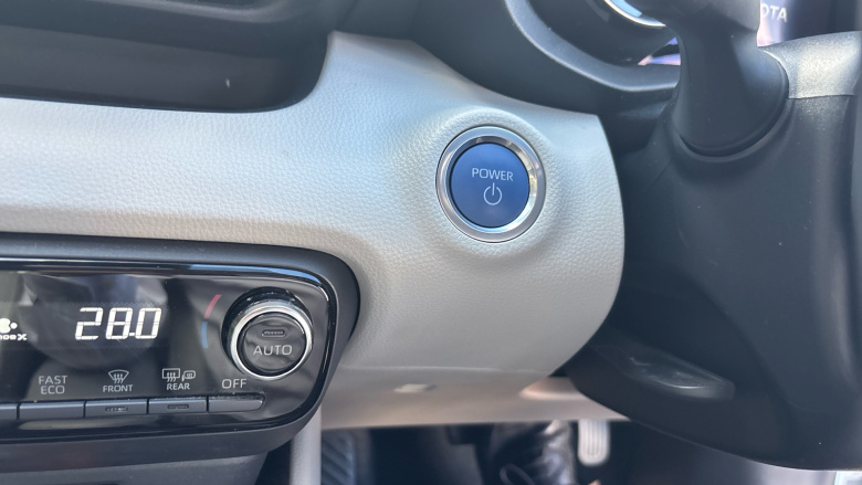 Toyota Yaris 1.5 Hybrid Excel 5dr CVT Hybrid Hatchback